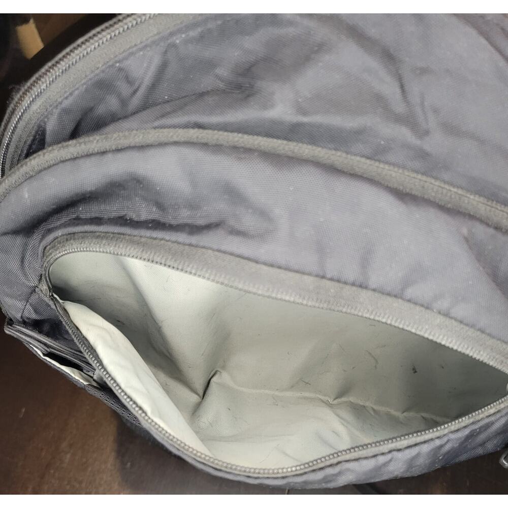Macpac Black Rucksack/Backpack Pre-Owned - Picture 3 of 16